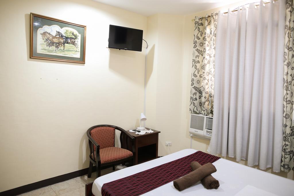 Sascha'S Resort Oslob Room photo